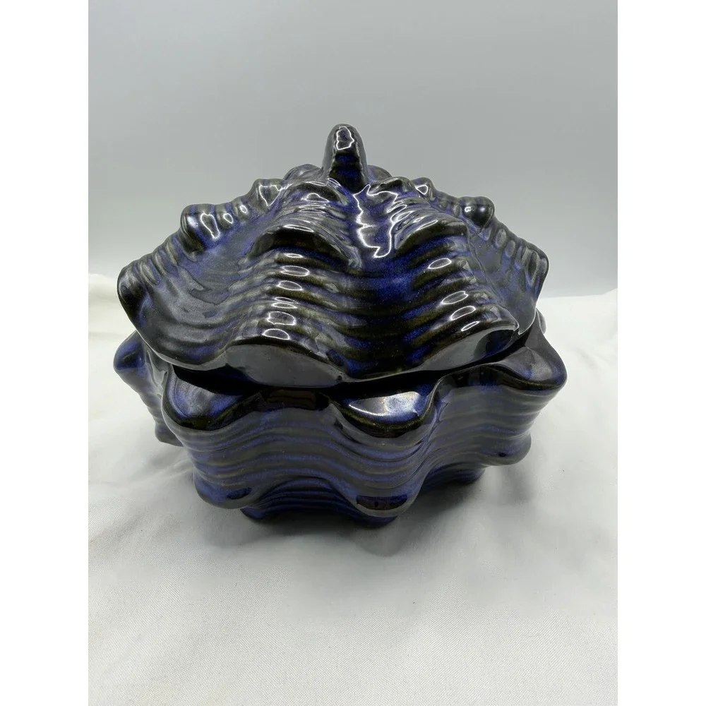 Vintage Pottery Lidded Shell Shaped Candy Bowl Trinket